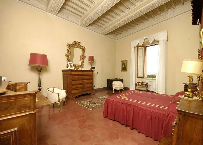 Castello Di - Residenza D'epoca Отель типа 