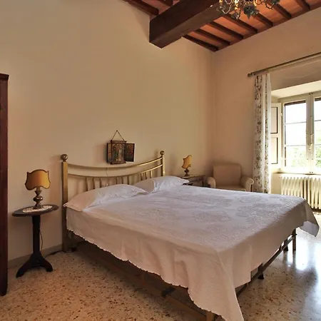 Castello Di - Residenza D'epoca