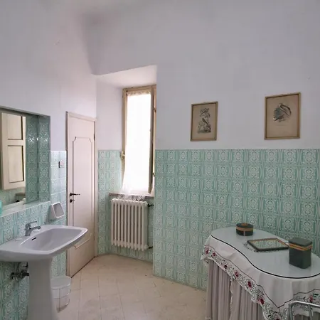 Castello Di - Residenza D'epoca Bed & Breakfast Sovicille