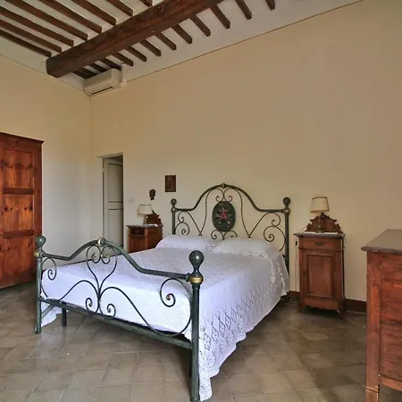 Bed & Breakfast Castello Di - Residenza D'epoca 4*
