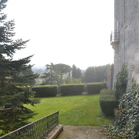 Castello Di - Residenza D'epoca